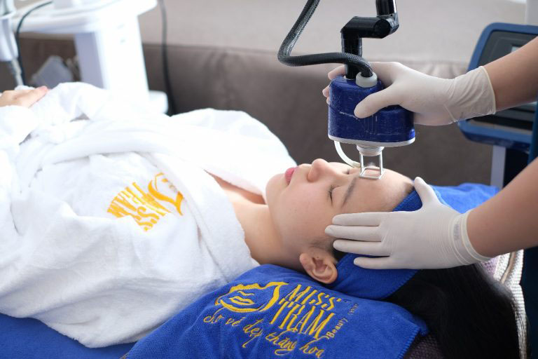 spa trị mụn uy tín tại tphcm